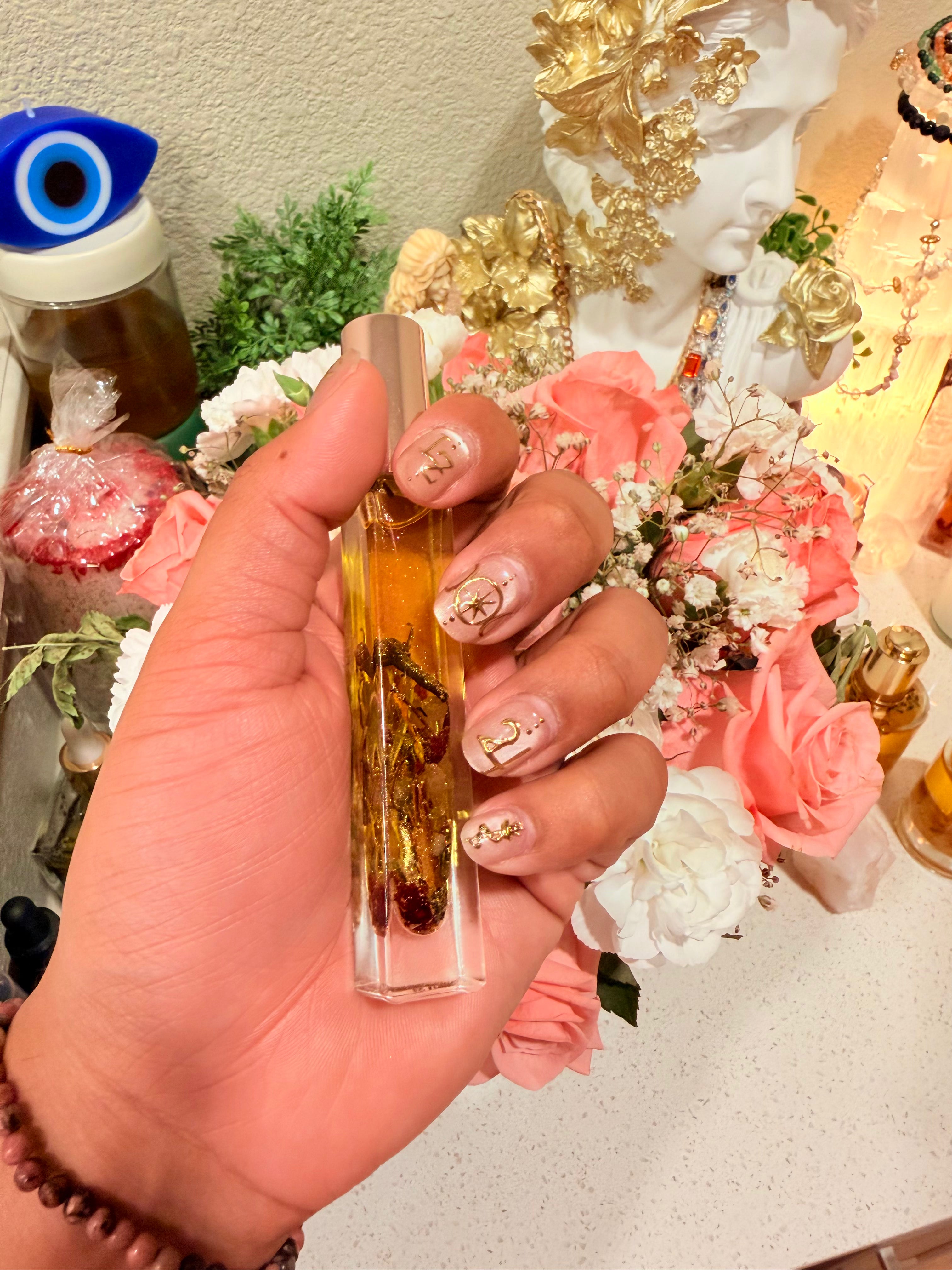 ✨🌹 VENUS RITUAL OIL 🌹✨ - 10 mL Rose Quartz Ritual Roller