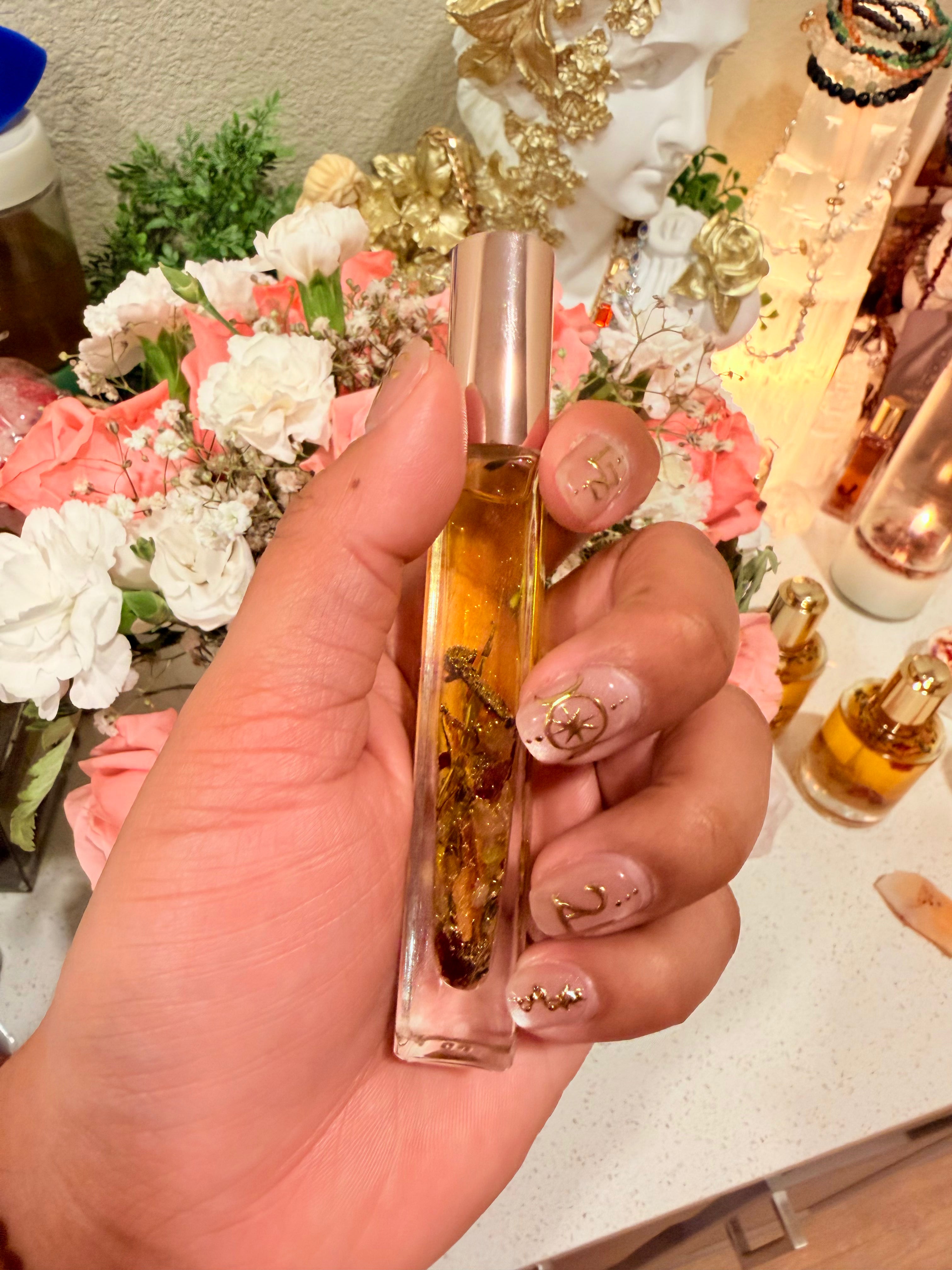 ✨🌹 VENUS RITUAL OIL 🌹✨ - 10 mL Rose Quartz Ritual Roller